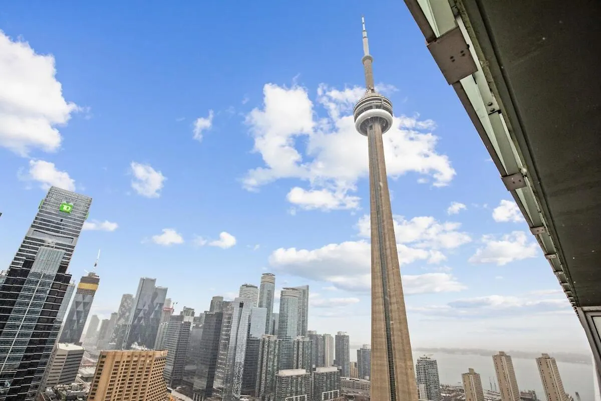 2Bed 2Bath Cn Tower View Apartment Toronto